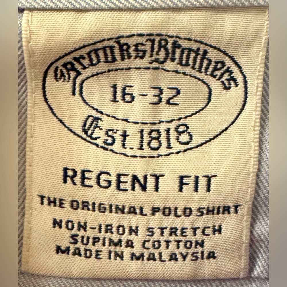 Brooks Brothers Classic Blue Dress Shirt - Picture 3 of 3